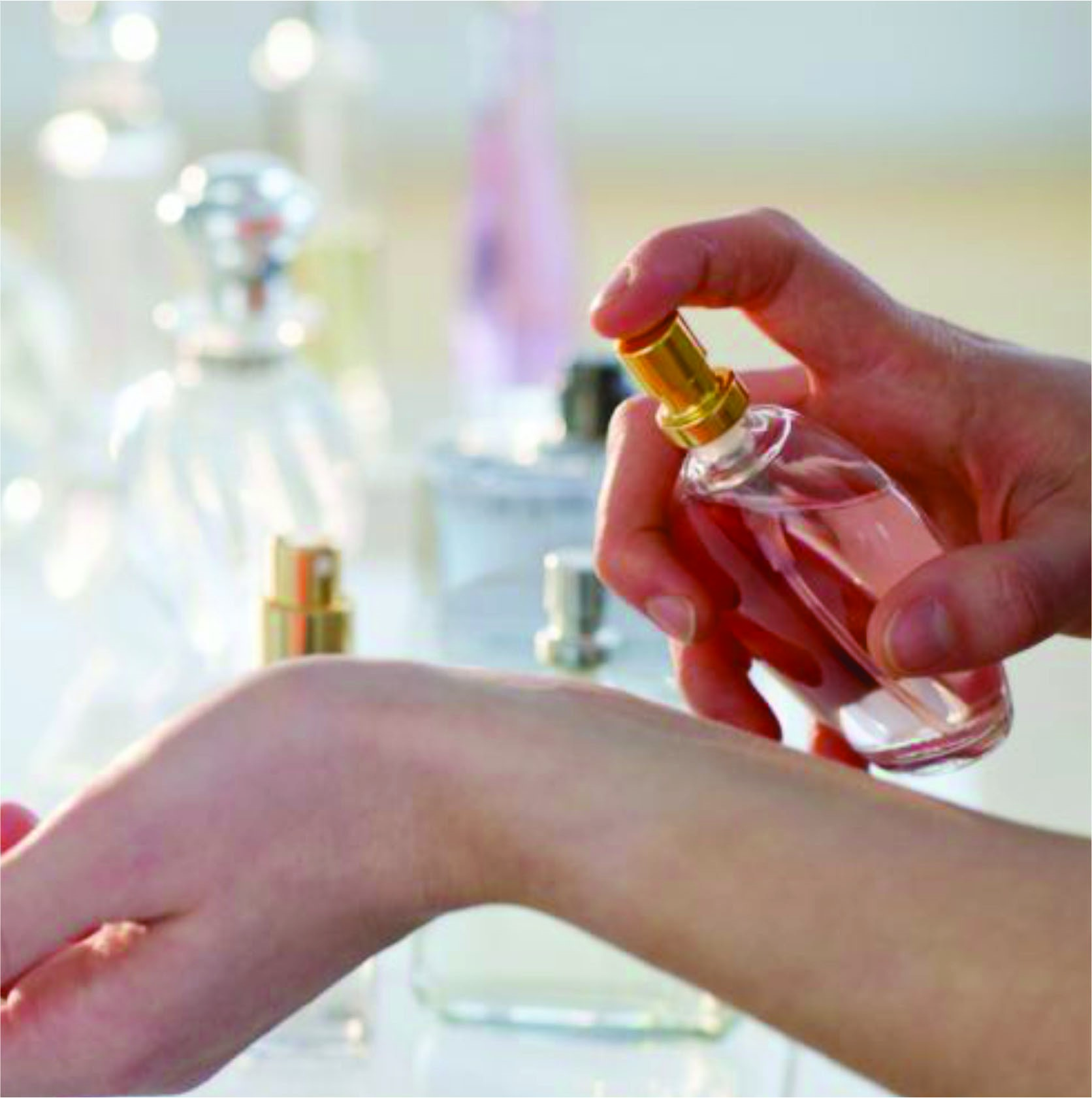 محصولات عطر و ادکلن